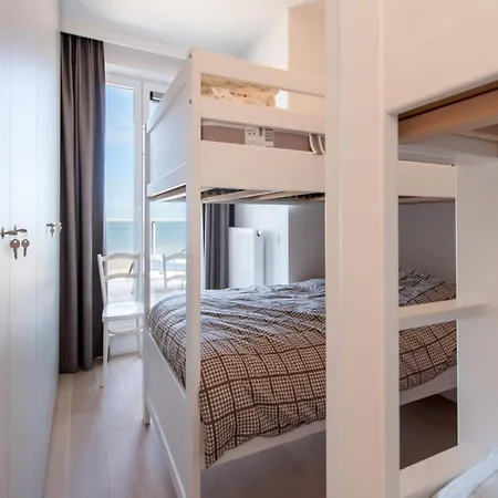 Апартаменты Duplex By The Coast With Stunning Sea Views