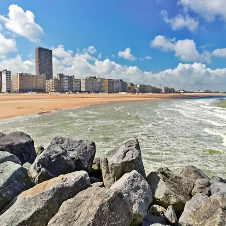 Duplex By The Coast With Stunning Sea Views *