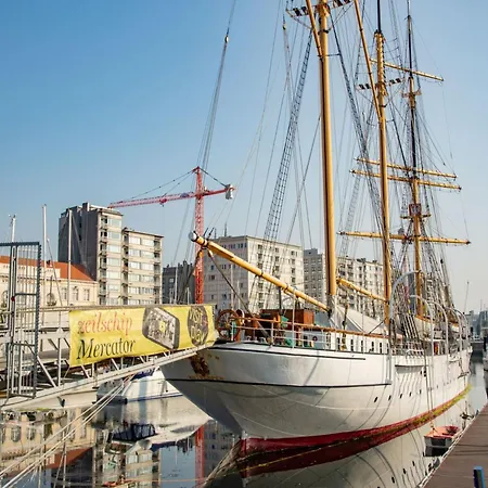 Duplex By The Coast With Stunning Sea Views * Oostende